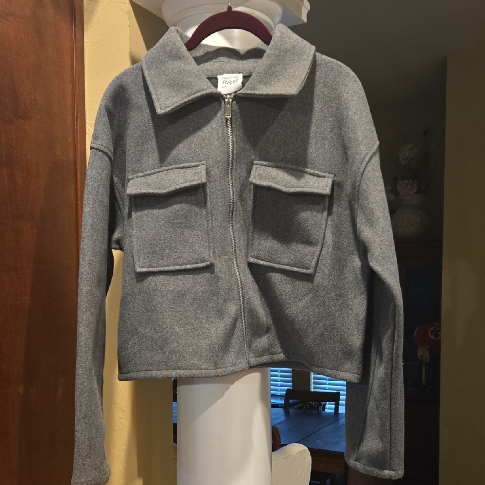 Planet Heart Gray Fleece Zip Up Crop Jacket Size L